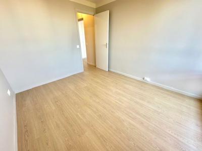 Louer Appartement Bron Rhone