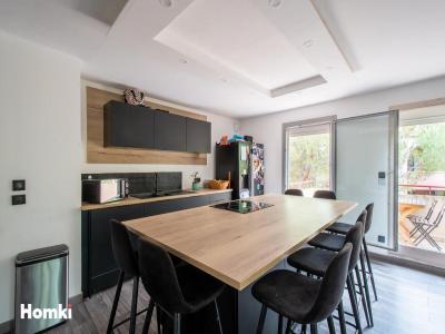 For sale Montpellier 4 rooms 80 m2 Herault (34000) photo 3
