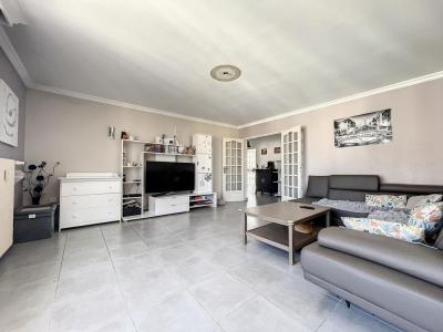 For sale Villeurbanne 5 rooms 117 m2 Rhone (69100) photo 4