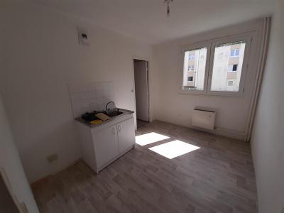 For rent Cires-les-mello 1 room 38 m2 Oise (60660) photo 2
