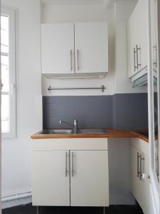 For rent Paris-17eme-arrondissement 2 rooms 41 m2 Paris (75017) photo 3