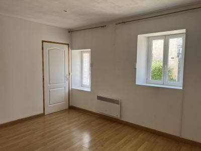 Louer Maison Ovanches 740 euros