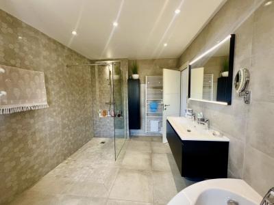 For sale QUARTIER CALME 5 rooms 156 m2 Herault (34550) photo 3
