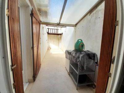 For sale AU COEUR DU VILLAGE 4 rooms 96 m2 Herault (34210) photo 3