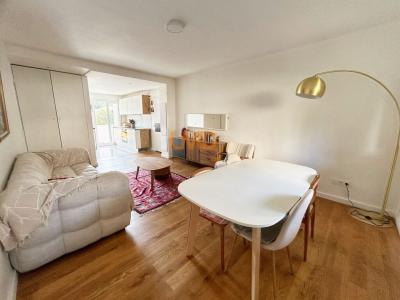 For sale Marseille-7eme-arrondissement 3 rooms 60 m2 Bouches du Rhone (13007) photo 4