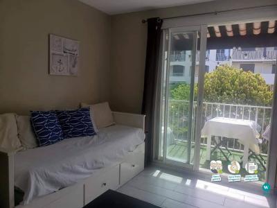 Annonce Location Appartement Saint-cyr-sur-mer 83