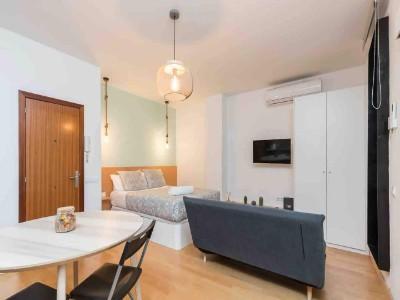 For rent Mantes-la-jolie 1 room 43 m2 Yvelines (78200) photo 3
