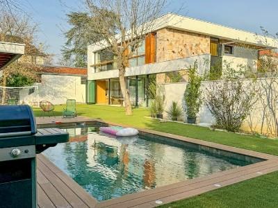 Vacation rentals Saint-maur-des-fosses 6 rooms 450 m2 Val de Marne (94100) photo 0