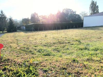 For sale Saint-martin-d'ary 878 m2 Charente maritime (17270) photo 0