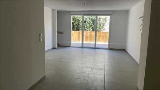 For rent Vias 4 rooms 86 m2 Herault (34450) photo 2