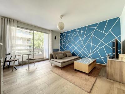 Louer Appartement 45 m2 Issy-les-moulineaux