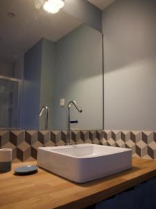 Louer Appartement Lyon-3eme-arrondissement 895 euros