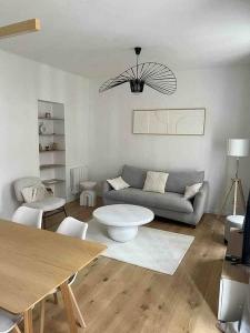 Annonce Location 2 pices Appartement Issy-les-moulineaux 92