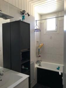 For sale LE STELLA 4 rooms 66 m2 Gard (30000) photo 4
