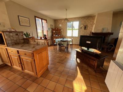 For sale Ecoles, commerces, gare s 6 rooms 123 m2 Orne (61260) photo 4