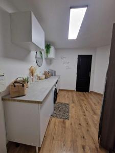 For sale LOTISSEMENT 5 rooms 137 m2 Herault (34310) photo 4