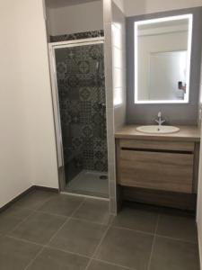 For sale 2 rooms 43 m2 Herault (34430) photo 3