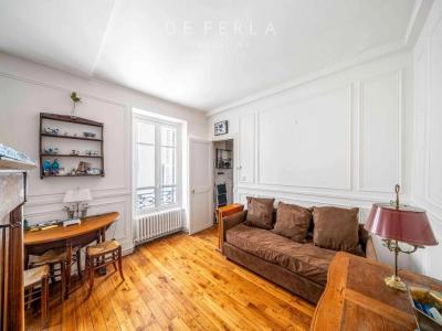 For sale Paris-7eme-arrondissement 2 rooms 33 m2 Paris (75007) photo 1