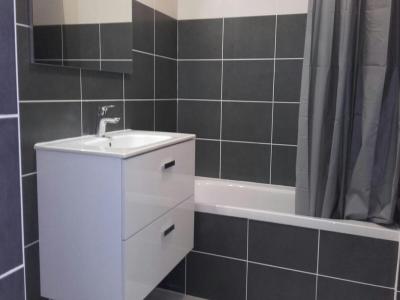For rent Valence 1 room 22 m2 Drome (26000) photo 3