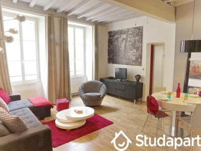 For rent Bordeaux 2 rooms 62 m2 Gironde (33000) photo 1