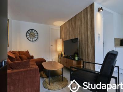 Louer Appartement 8 m2 Lille