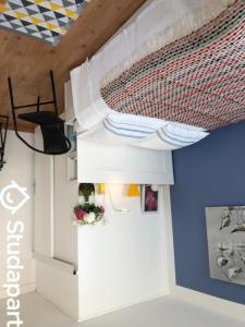 For rent Rochelle 1 room 17 m2 Charente maritime (17000) photo 2