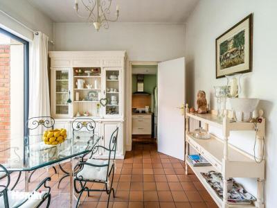 For sale Orleans 11 rooms 252 m2 Loiret (45000) photo 2