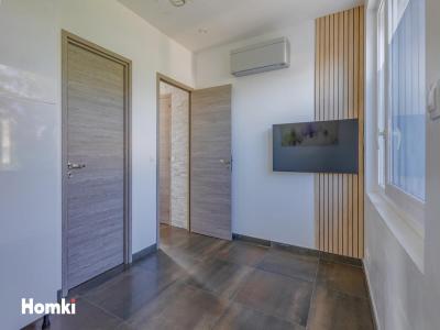 For sale Vaulx-en-velin 4 rooms 107 m2 Rhone (69120) photo 2