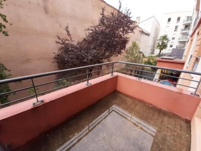 Louer Appartement Lyon-7eme-arrondissement Rhone