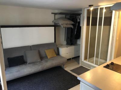 For rent Paris-2eme-arrondissement 1 room 12 m2 Paris (75002) photo 1