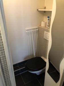 For rent Paris-2eme-arrondissement 1 room 12 m2 Paris (75002) photo 4