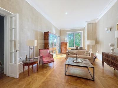 For sale Tassin-la-demi-lune 6 rooms 180 m2 Rhone (69160) photo 1