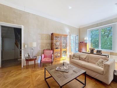 For sale Tassin-la-demi-lune 6 rooms 180 m2 Rhone (69160) photo 3