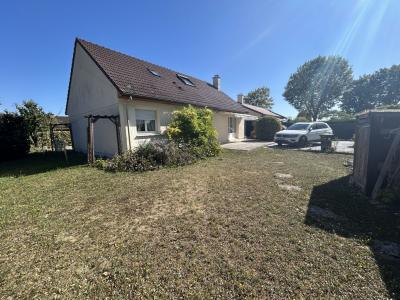 For sale 6 rooms 137 m2 Cote d'or (21600) photo 0