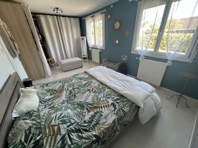 For sale 6 rooms 137 m2 Cote d'or (21600) photo 3