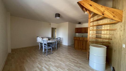 For sale 3 rooms 53 m2 Puy de dome (63300) photo 2