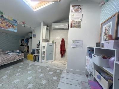 For sale Nimes 3 rooms 60 m2 Gard (30000) photo 4