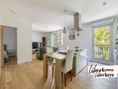 For sale Paris-13eme-arrondissement 2 rooms 49 m2 Paris (75013) photo 0