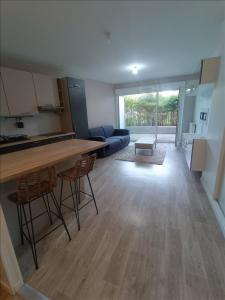 For rent Bagneux 3 rooms 62 m2 Hauts de Seine (92220) photo 0
