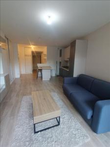 For rent Bagneux 3 rooms 62 m2 Hauts de Seine (92220) photo 1