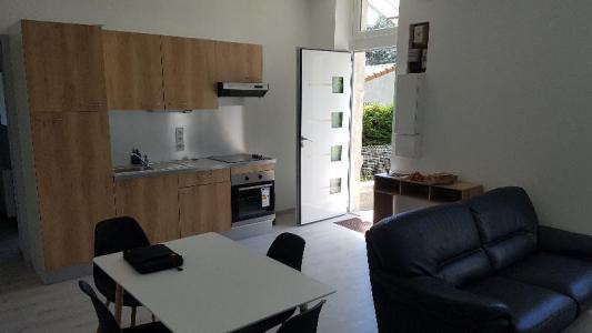 For rent Coutras 3 rooms 63 m2 Gironde (33230) photo 0