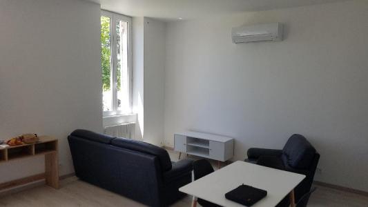 For rent Coutras 3 rooms 63 m2 Gironde (33230) photo 2