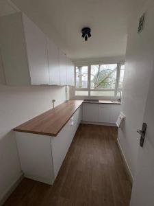 For sale Chatenay-malabry 3 rooms 62 m2 Hauts de Seine (92290) photo 0