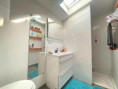 For sale Bordeaux 5 rooms 83 m2 Gironde (33100) photo 2