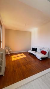 For sale Troyes 3 rooms 85 m2 Aube (10000) photo 4