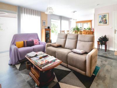 For sale Saint-andre-de-la-marche 6 rooms 165 m2 Maine et loire (49450) photo 1