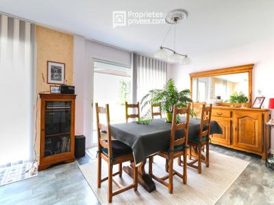 For sale Saint-andre-de-la-marche 6 rooms 165 m2 Maine et loire (49450) photo 2