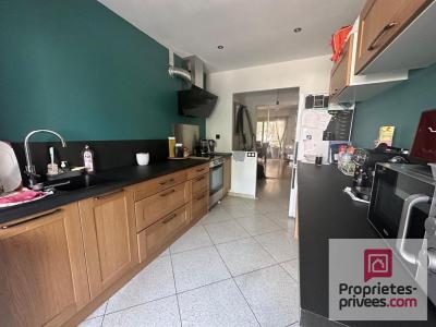 For sale Salon-de-provence 4 rooms 81 m2 Bouches du Rhone (13300) photo 2