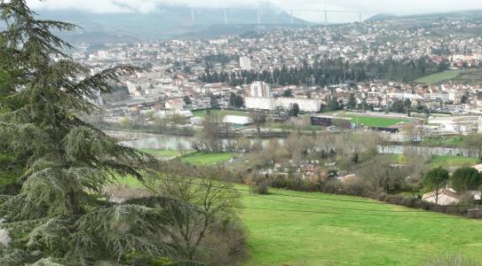 For sale Millau 4 rooms 80 m2 Aveyron (12100) photo 1