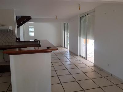 Louer Maison 89 m2 Baie-mahault